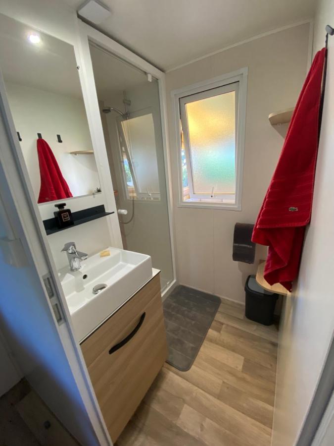 Mobil Home De Charme Фрежюс Экстерьер фото