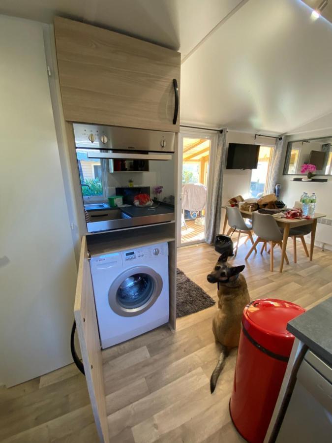 Mobil Home De Charme Фрежюс Экстерьер фото