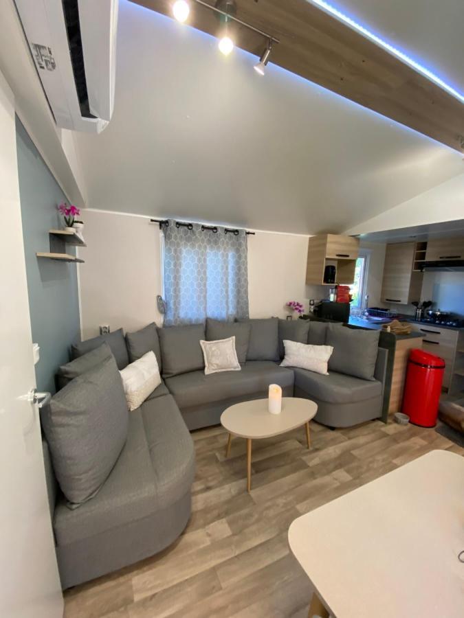 Mobil Home De Charme Фрежюс Экстерьер фото