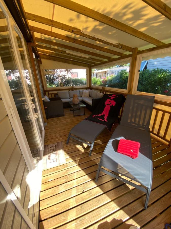 Mobil Home De Charme Фрежюс Экстерьер фото
